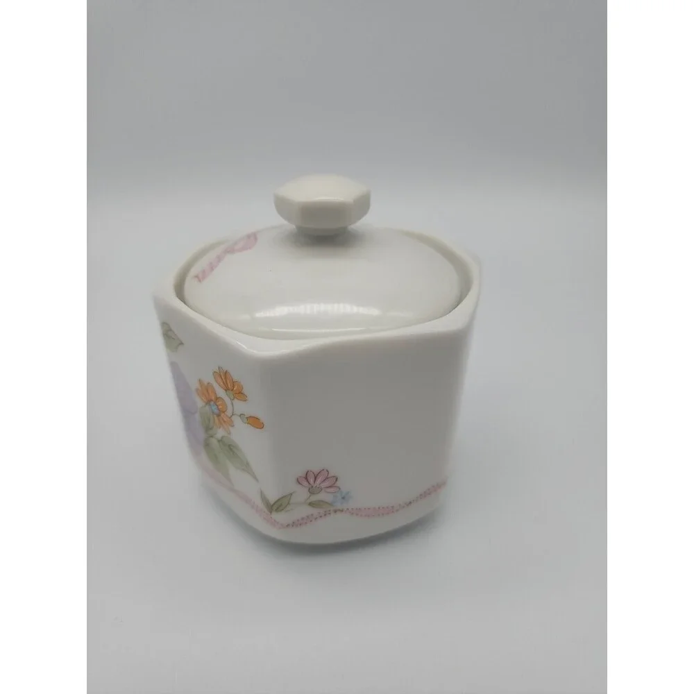 Vintage Covered Candle Japan Floral Design NEW!  Peach candle!  Gift Idea!